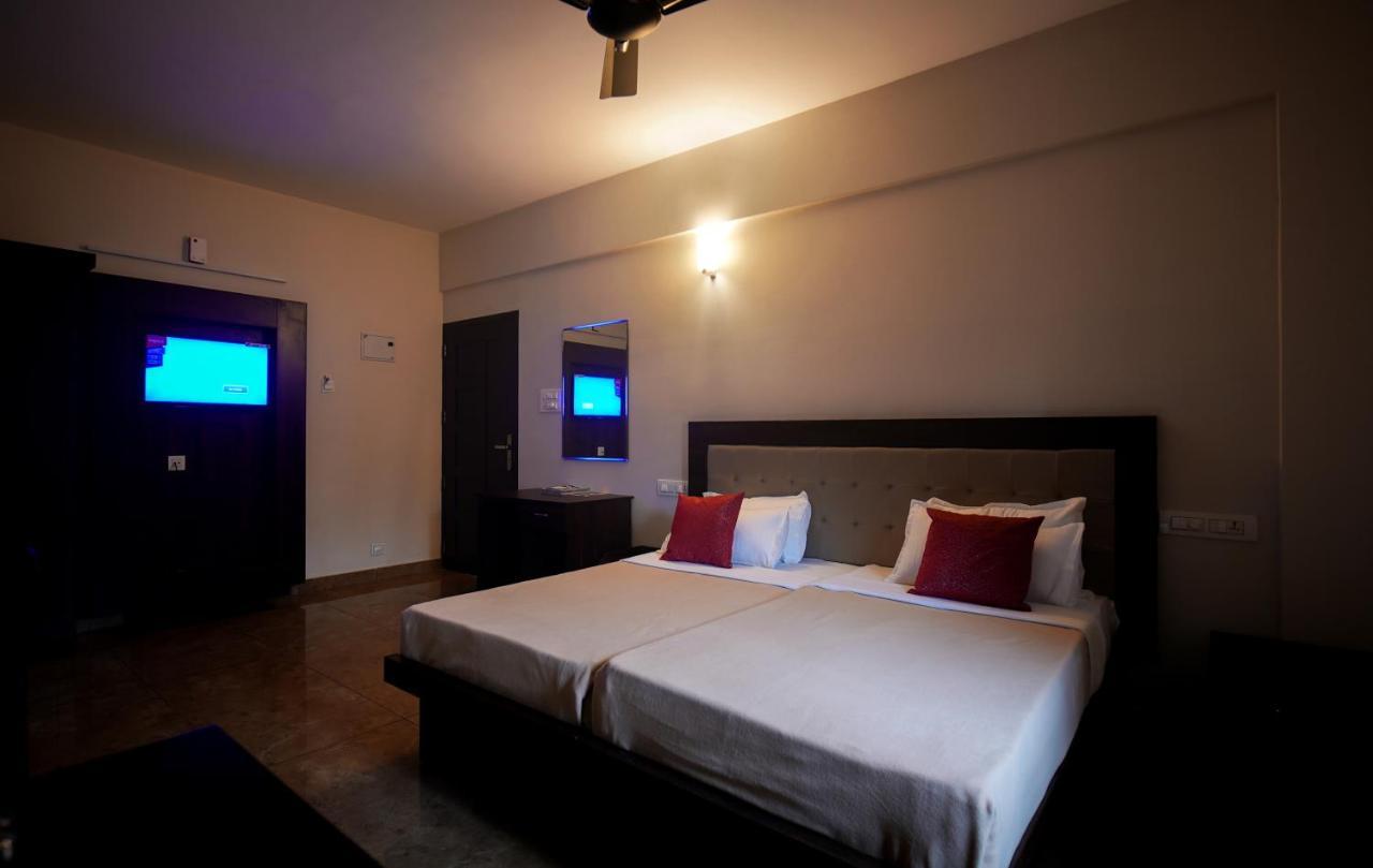 Oryx Homes Kochi Exterior photo