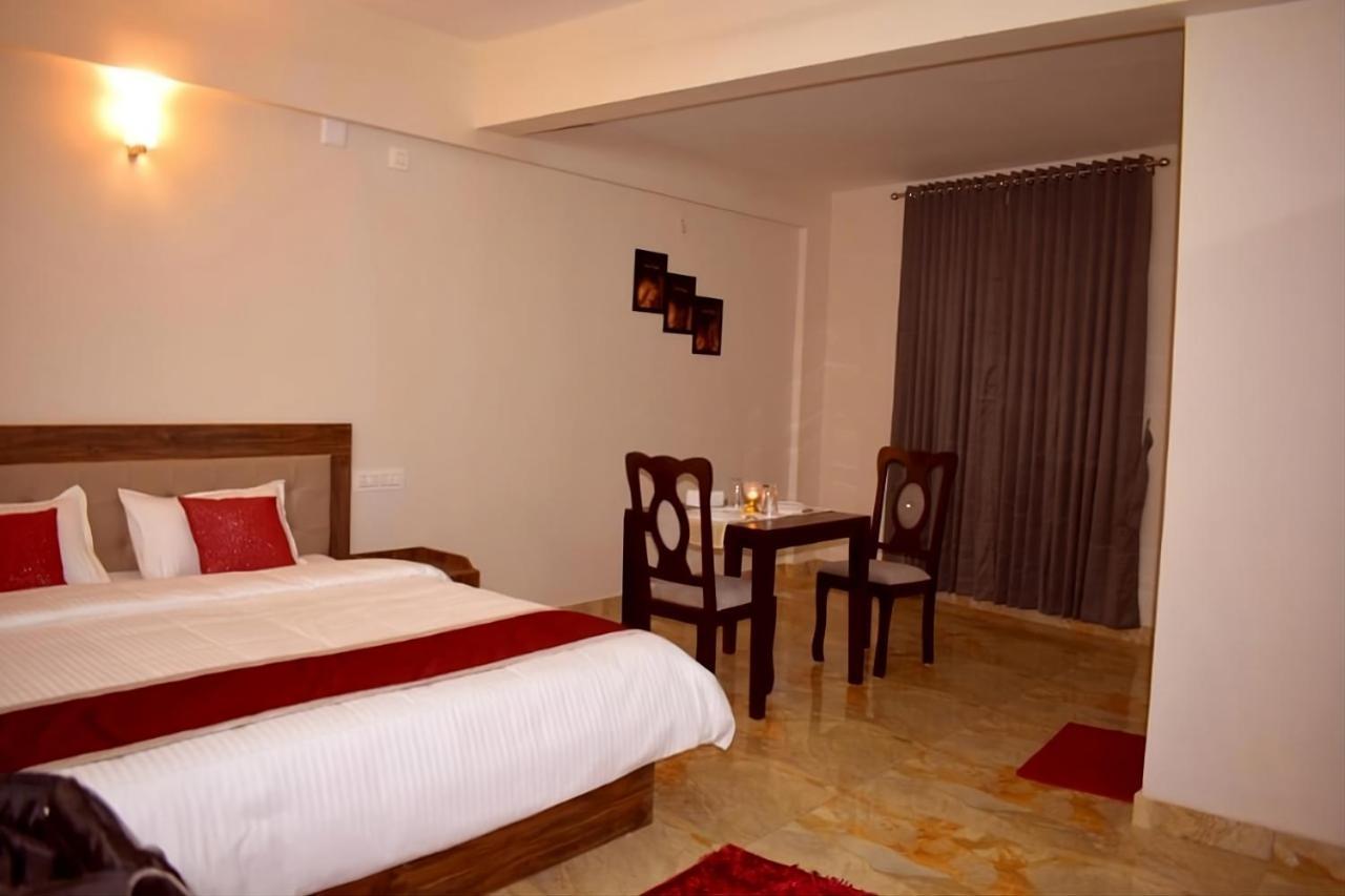 Oryx Homes Kochi Exterior photo